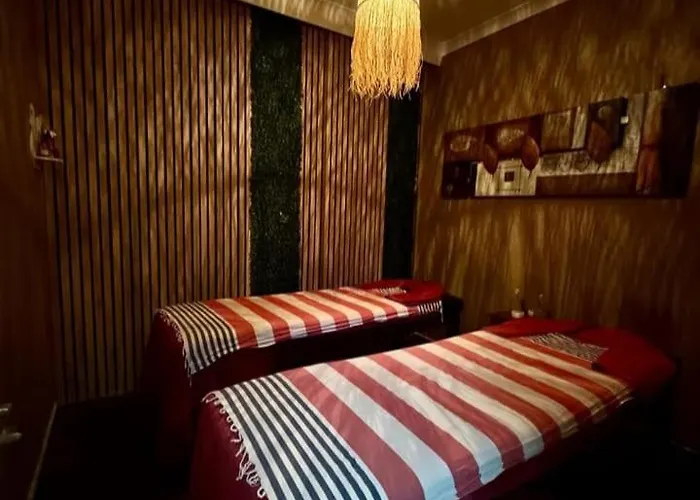 Lycian Center Hotell *